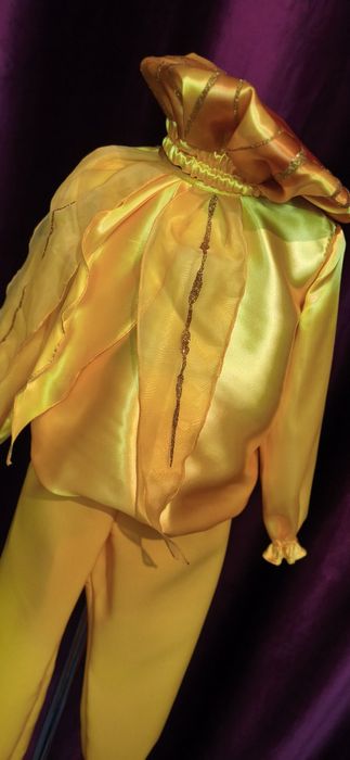 Костюмчик Промінчика, Сонечка весняного 116 розмір (два однакові)