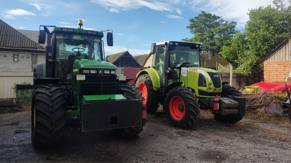 Продам John Deere 8400