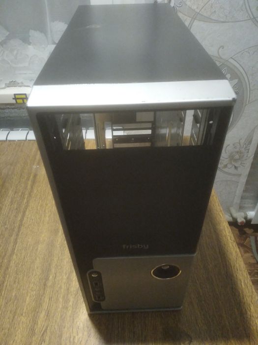 Корпус ПК+нова материнка