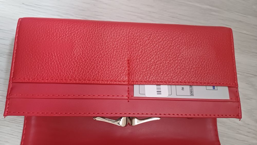 Portfel czerwony damski lakierowany duży NOWY  z metkami