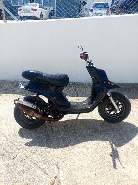 Yamaha bws 50  com documento  unico