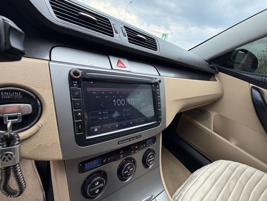 Volkswagen Passat [ Comfortline ]