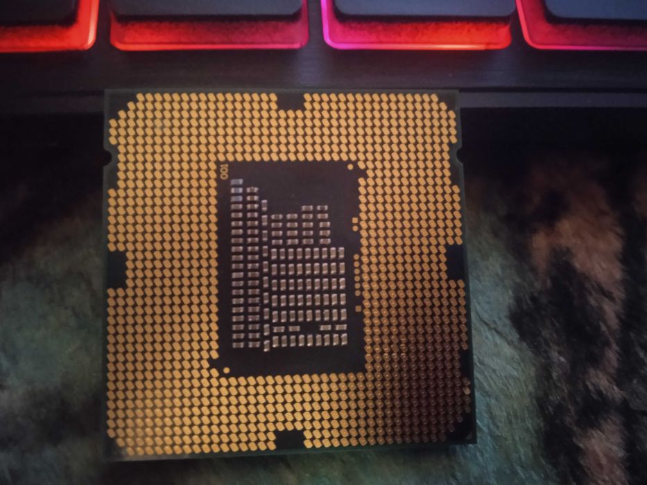 Процессор Intel Core i3-2120