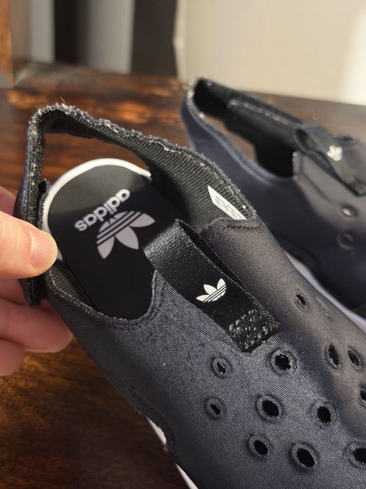 Сандалии Adidas. Размер 33