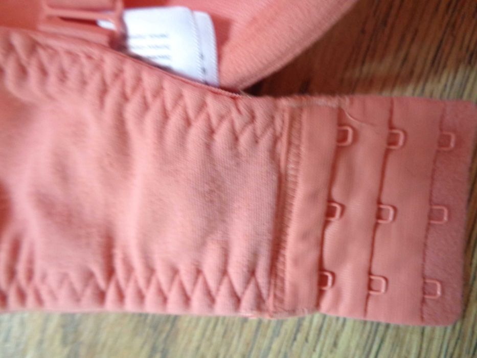 Biustonosz B.P.C NOWY rozm 90D