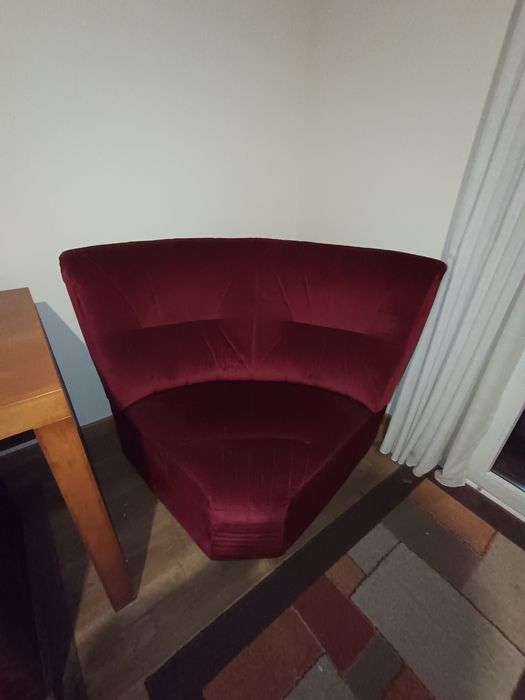 Sofá Vermelho Veludo