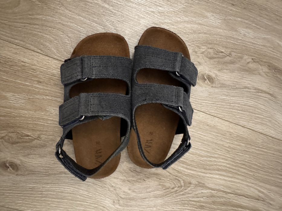 Zara дитячі сандалі