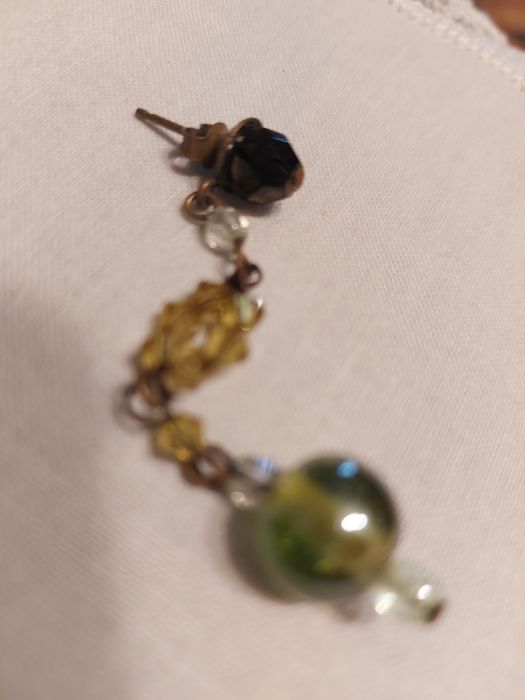 Brincos pendentes Indianos c/7cm, Verde, Amarelo e Castanho.