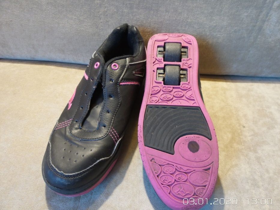Buty z rolkami dł.wkład.24,5cm.