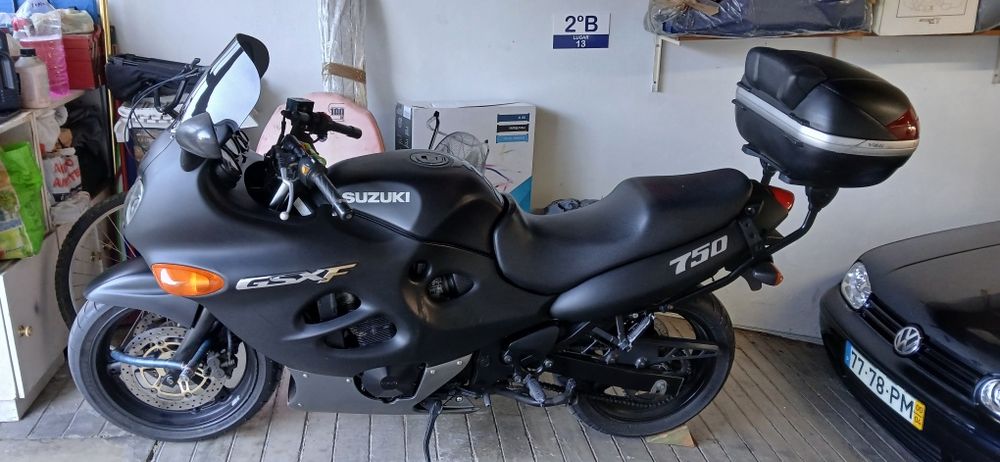 Susuki GSX 750 F