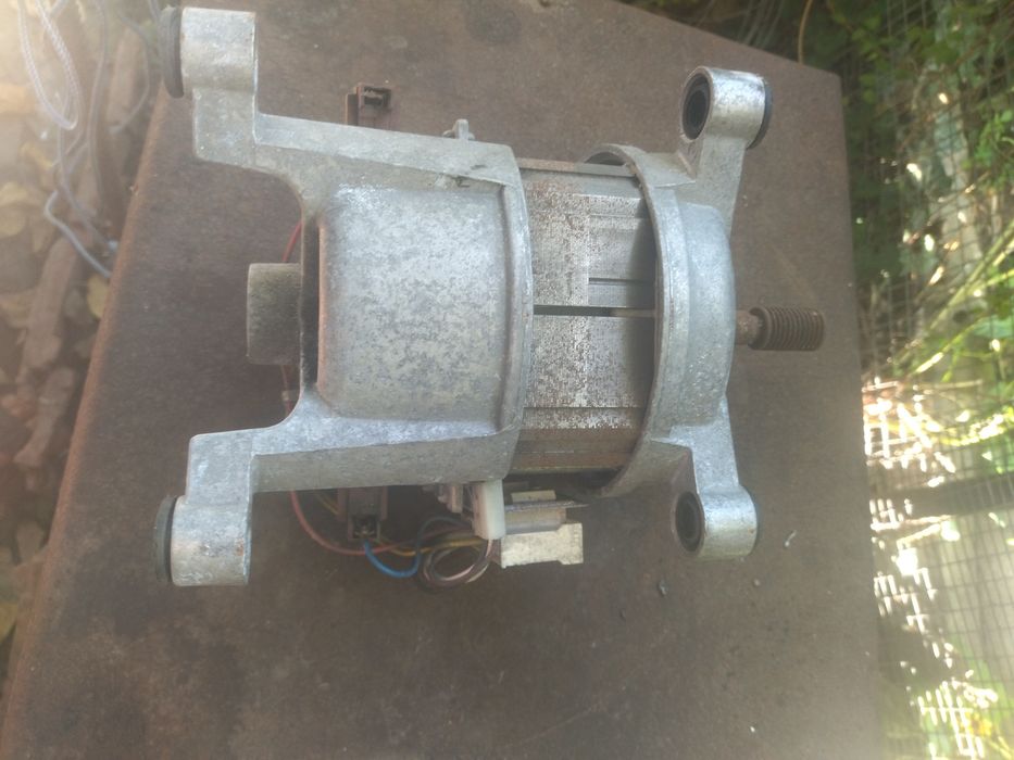 Мотор от стиралка Ardo