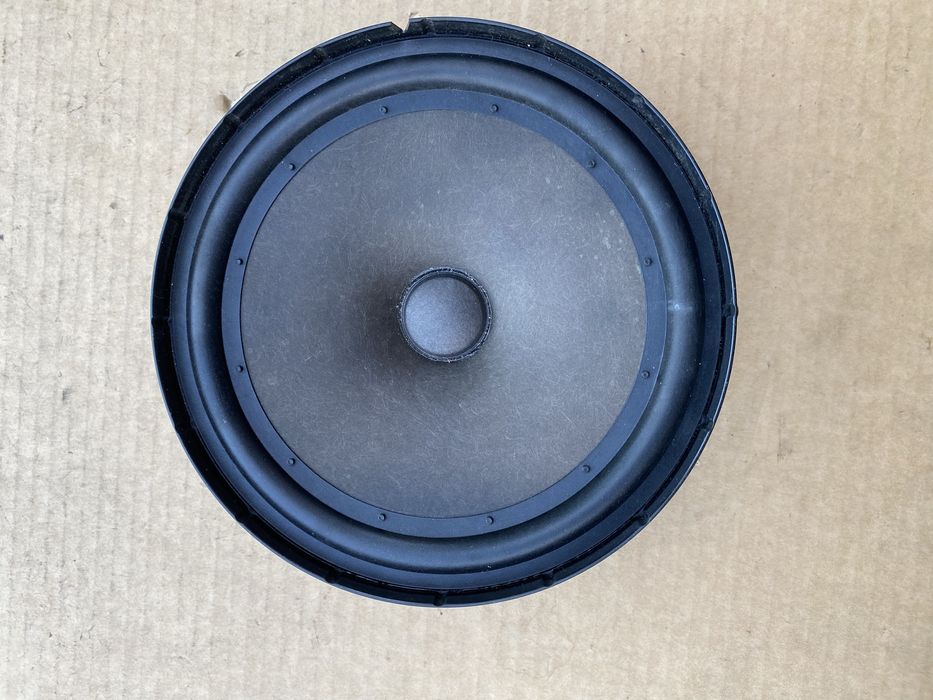 VW golf 5 V Jetta Caddy Passat 6 Touran glosnik