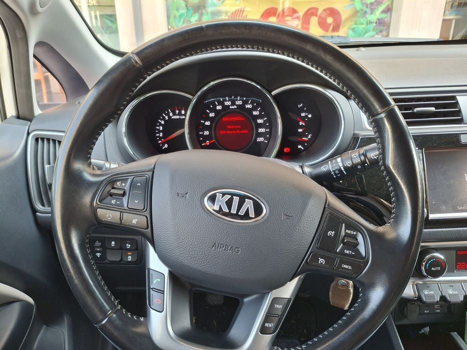 Vende-se Kia Rio 1.2 84cv