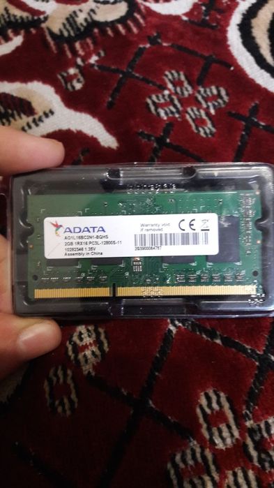 Планка озу на 2 гб (для ноутбуків)