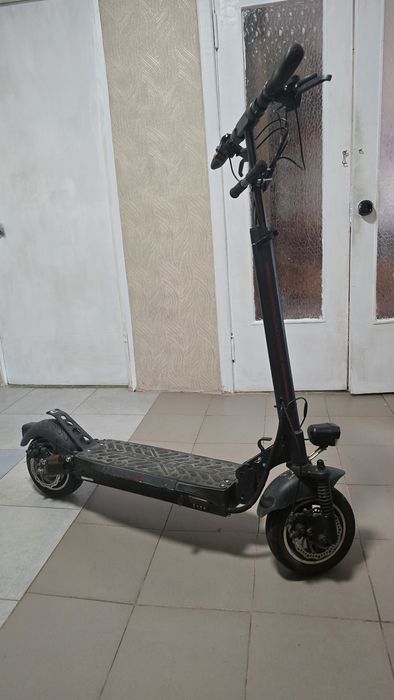 Електросамокат Crosser T4