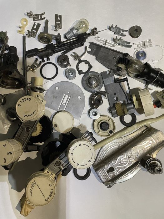 Запчасти для бытовых швейных Подольск142-132-2М/Чайка132-142