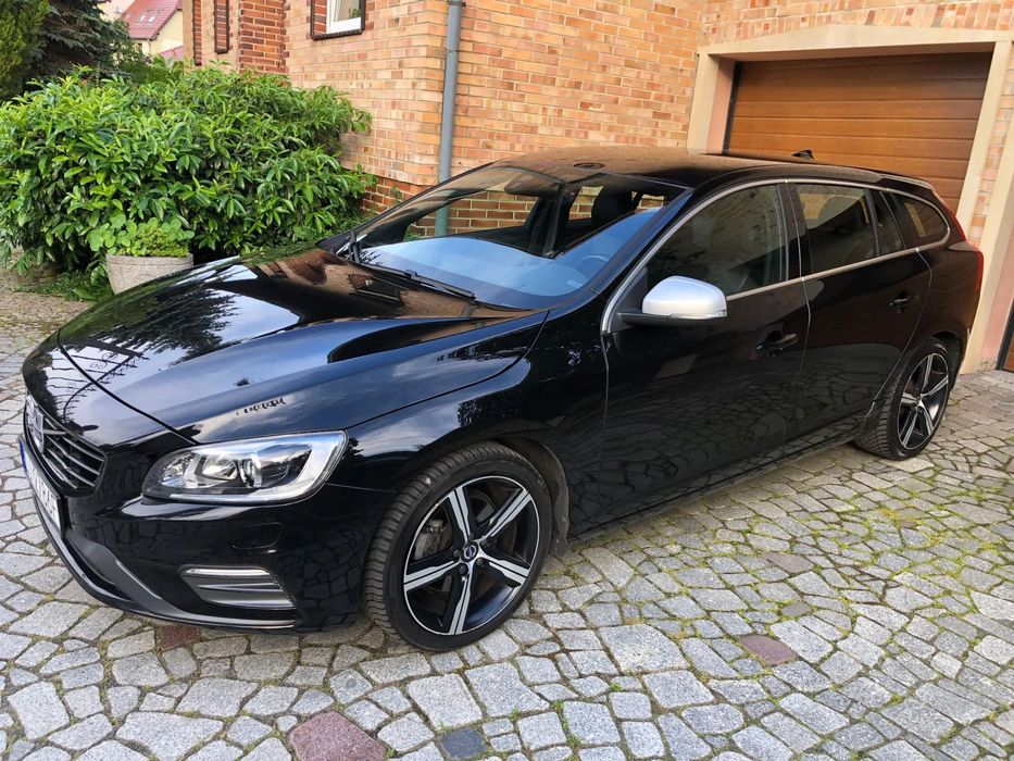 Volvo V60 D4 2.0 190 KM R-Design, 100% oryginalny i bezwypadkowy