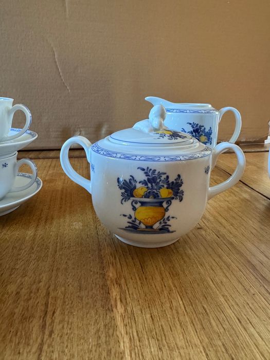 Serviço em porcelana de Viana da Vista Alegre