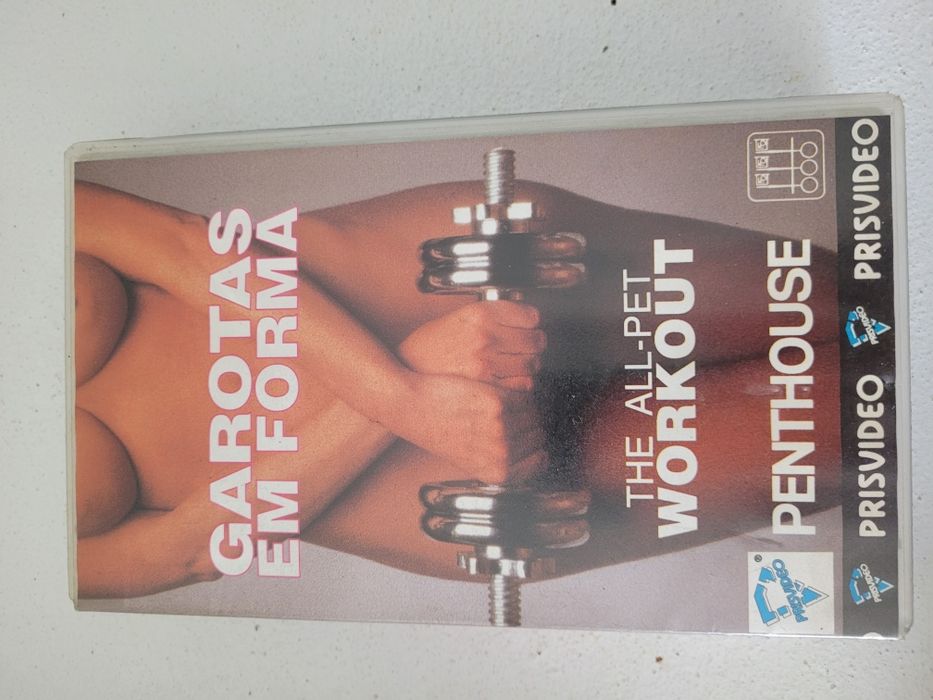 4 cassetes video VHS