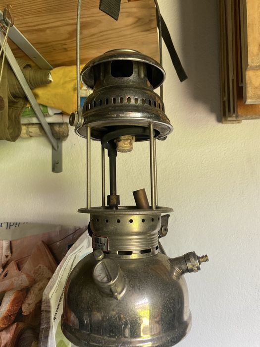 Candeeiro a petroleo