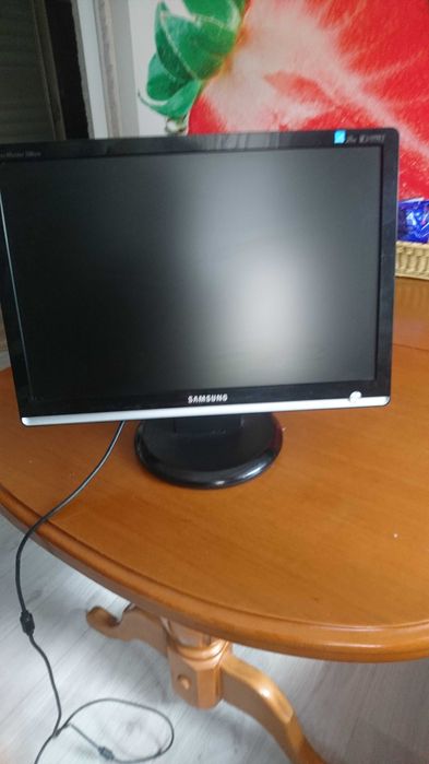 Монітор діагональ 55 см. samsung sm206bw