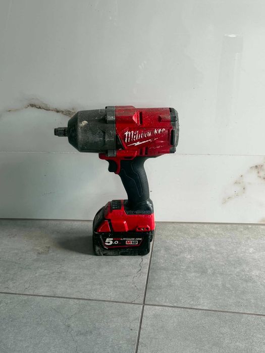 Klucz udarowy Milwaukee M18 FHIWF12, bat 5AhKomis Krzysiek