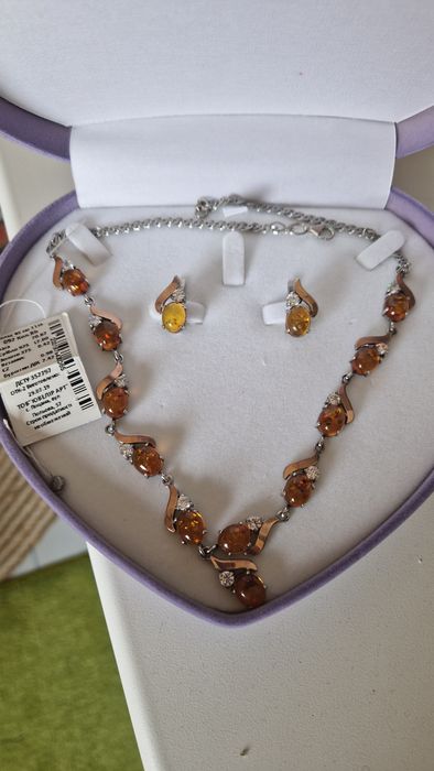 Кольє з бурштином, колье с янтарем, серьги янтарь