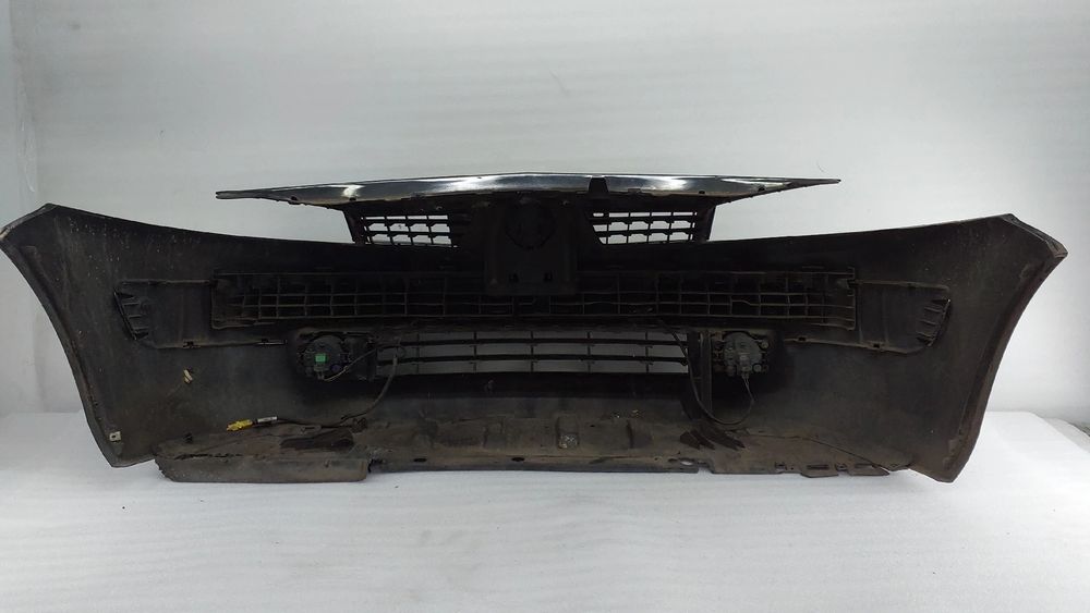 Pára-choques frente RENAULT Megane II (BM0/1_, CM0/1_)