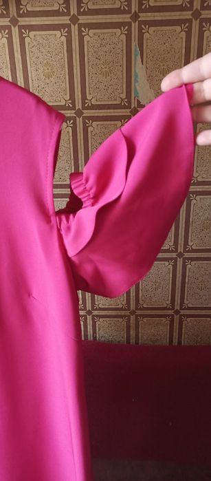 Платье коктельное малиновое