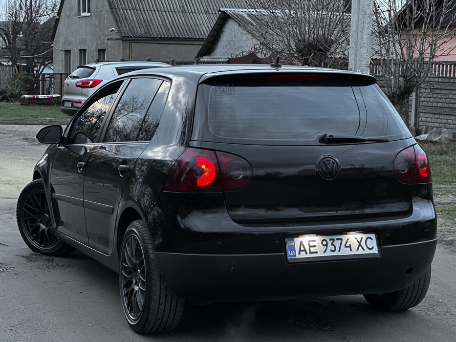 Продам Volkswagen Golf 5