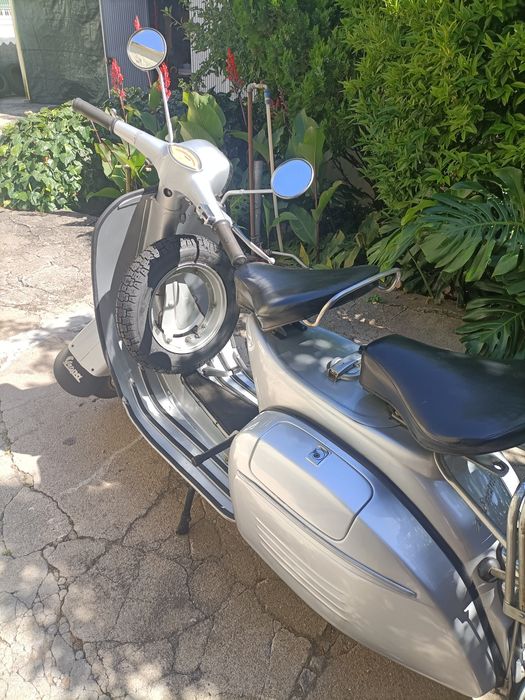 Vespa sprint de 1967