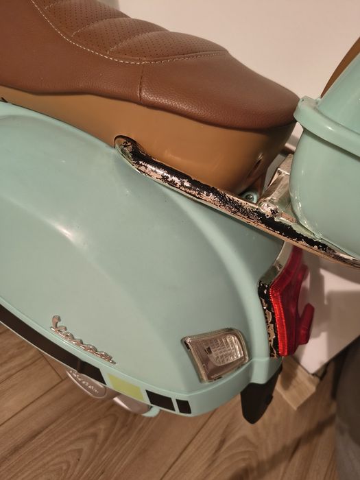Licencjonowany motorek / skuter MILLY MALLY Vespa GTS Super kolor miętowy