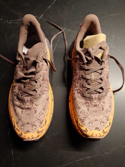 Damskie buty Hoka Speedgoat 6 GTX rozm 40