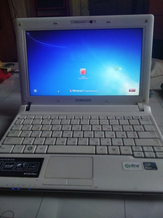 Нетбук SAMSUNG в робочому стані. Відповім на питання по телефону..