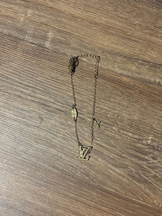 bransoletka louis vuitton z pudelkiem