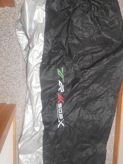 Vendo capa para mota beneli TRK  502 X nova  original