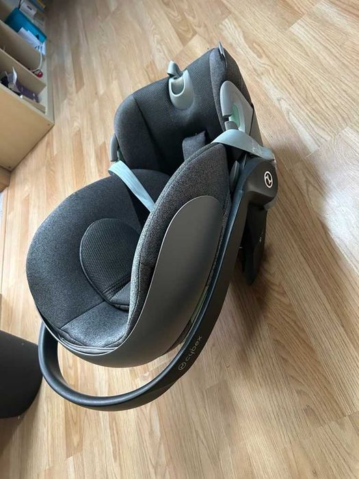 Cybex Cloud T i-Size