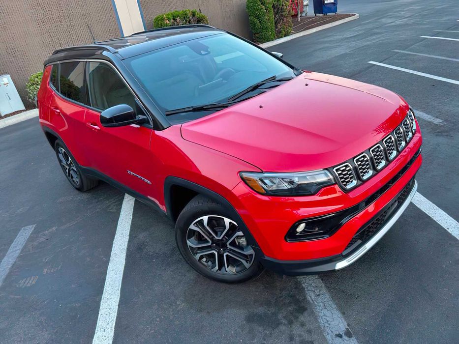 Jeep Compass      2023