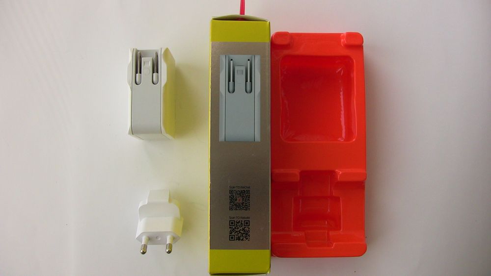 Мережевий зарядний пристрій LDNIO 4U на 4 USB виходи.