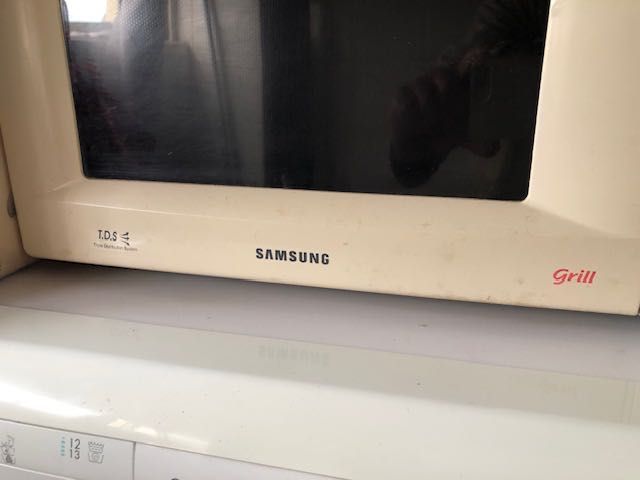 Microondas com Grill Samsung