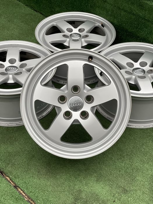 Диски R16 5x112 Audi Ковані з колпаками А3 А4 А6 Q3