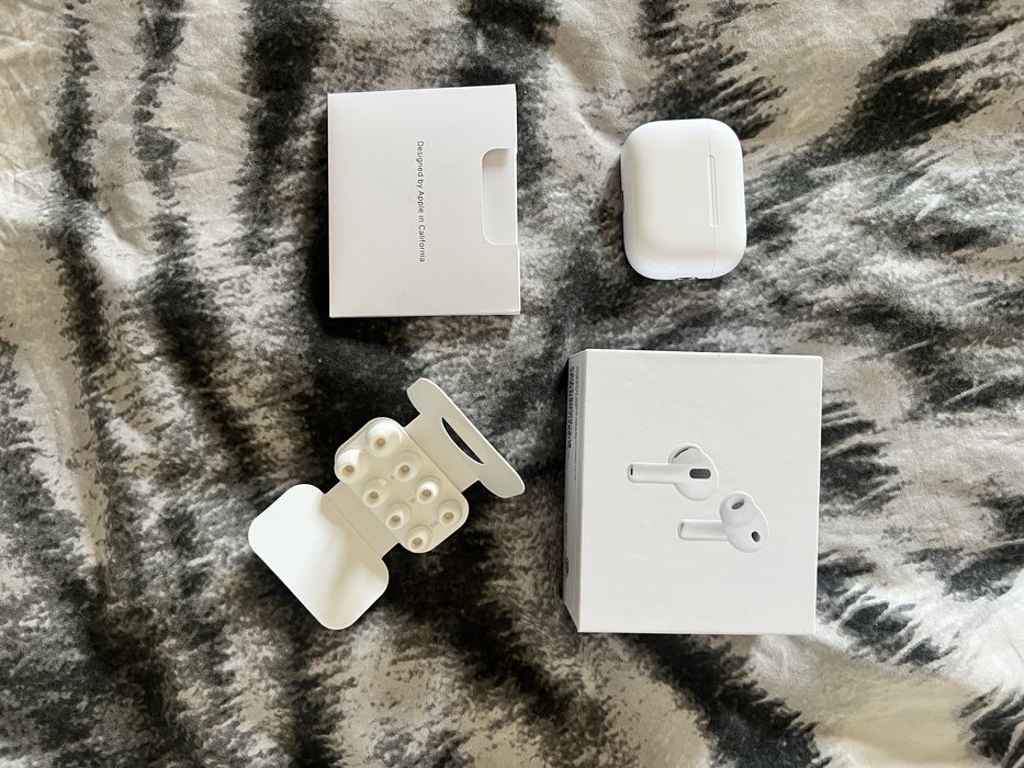 Apple AirPods Pro 3