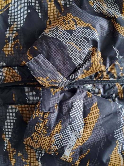 Зимова куртка підліткова