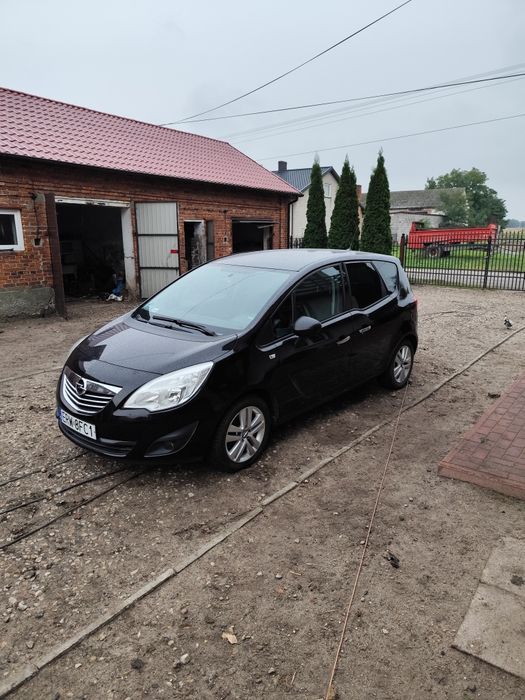 Opel Meriva B 1.4 120KM Cosmo