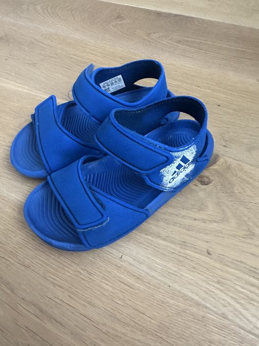 Sandały adidas 28
