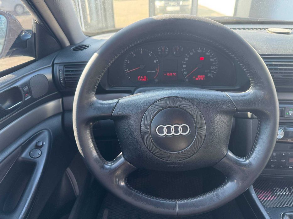 Audi A4 2000 1.8 атмо Газ/Бенз МКПП - Обмін/Кредит/Лізинг