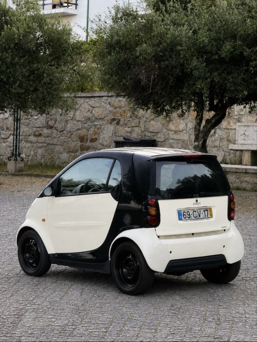 Smart fortwo 450 0.8 CDI sequencial   Gasóleo de 2001