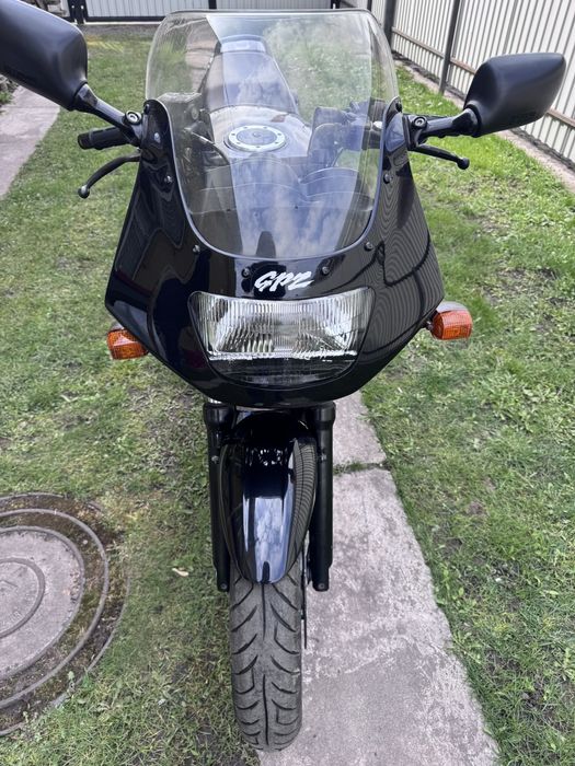 Продам Kawasaki GPZ500