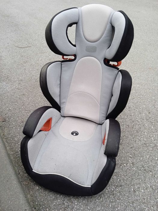Fotelik samochodowy 15-36 chicco kg