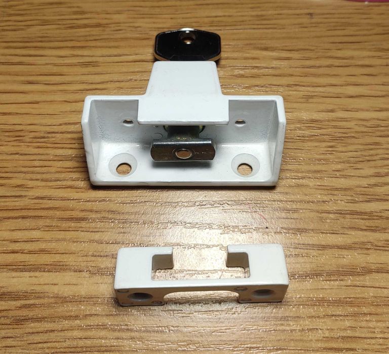 Детский замок Siegenia ОРИГИНАЛ белый